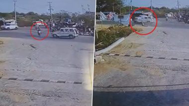 Accident Caught on Camera in Telangana: Youth Hit by Car While Crossing Road in Nirmal District, Dies; Disturbing Video Surfaces